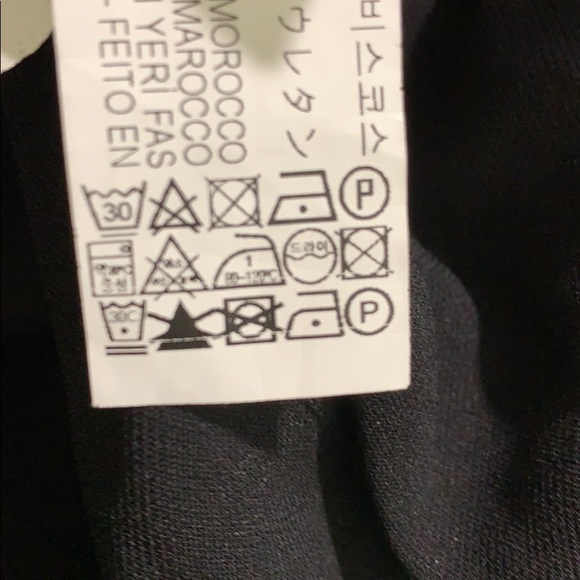 NWT. Zara Black Top. Size XS. - Picture 6 of 6